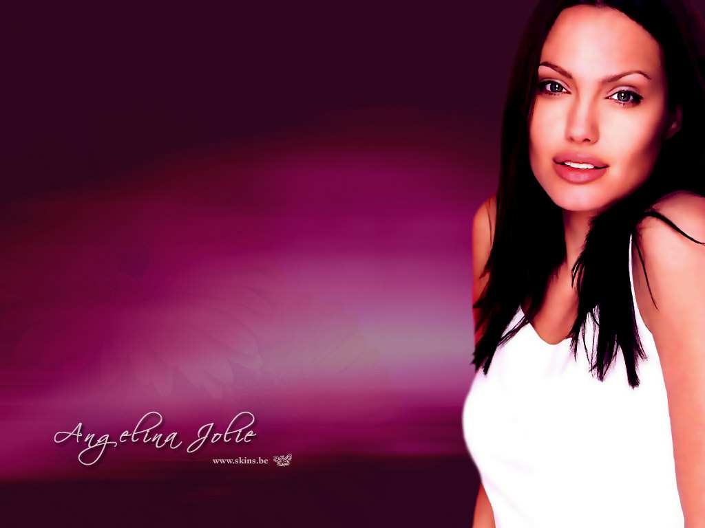     :  :   - Angelina Jolie 009